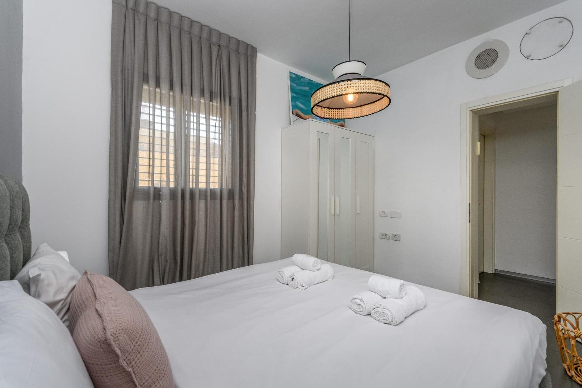 Modern & Sunny 1 Bdr W Balcony And Parking Apartment Tel Aviv Exterior photo